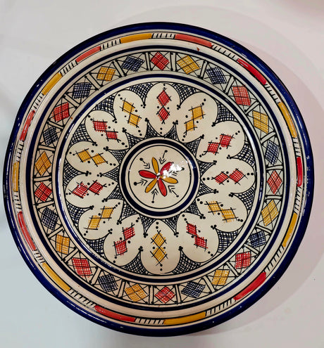 Assiette en argile Kasriya décorée 45 cm