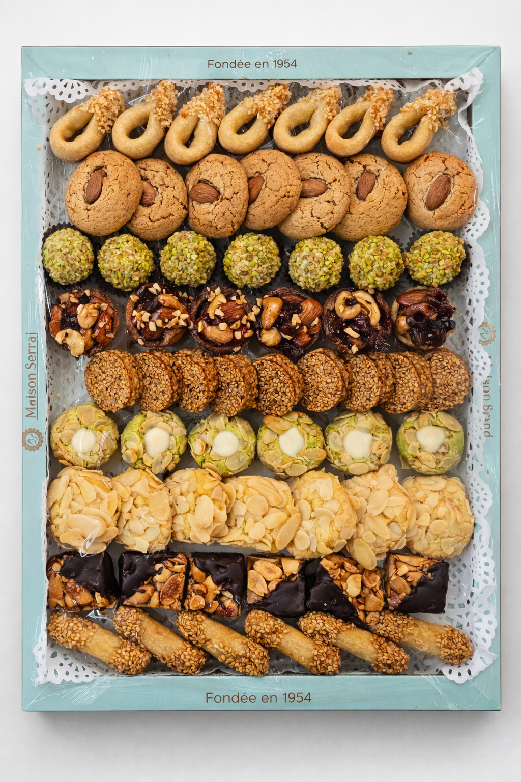Coffret de biscuits Beldi marocains modernes aux amandes, Maison Serraj - 1,2 kg